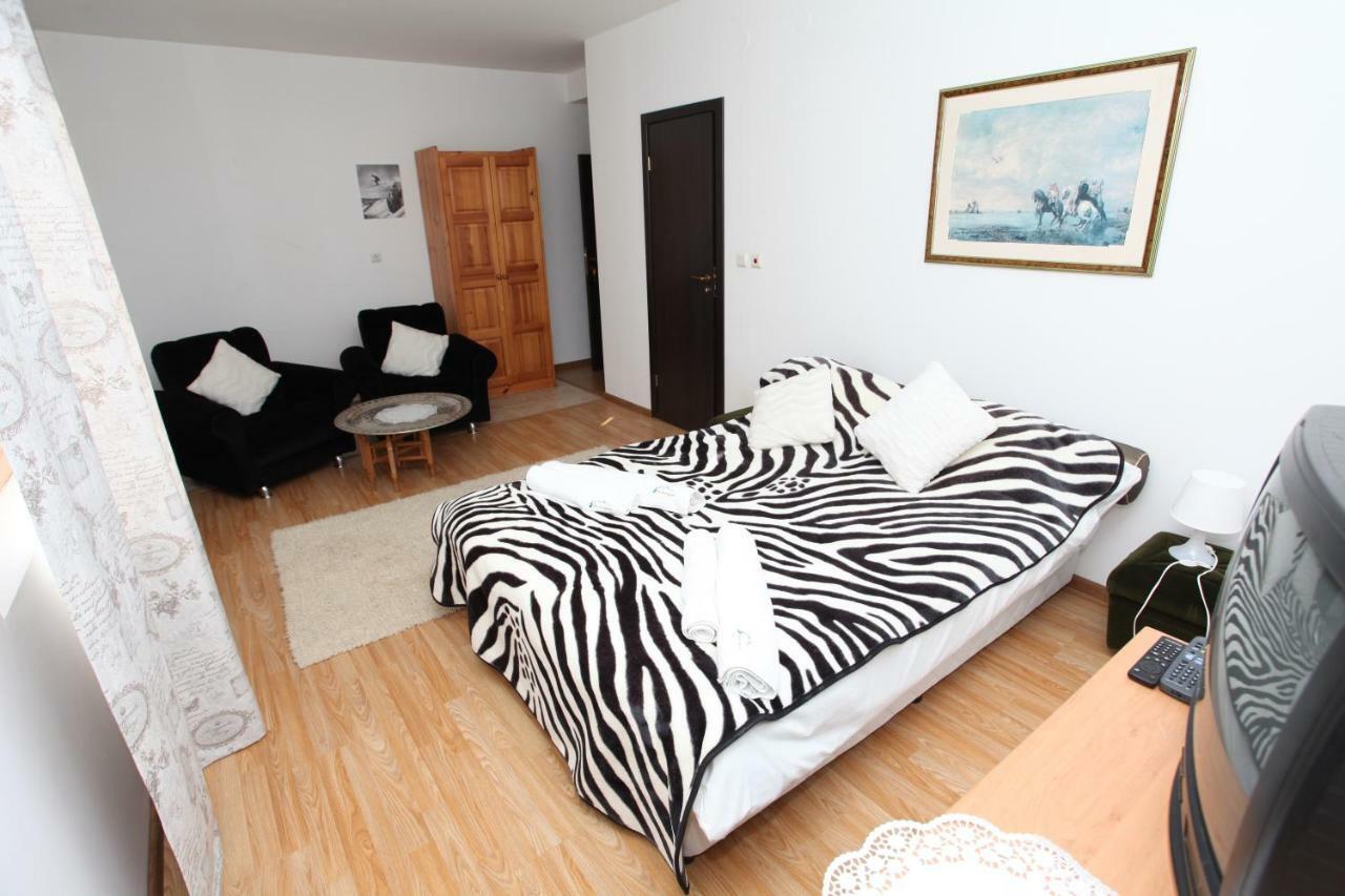 Snow Pearl Residence & Free Spa Банско Экстерьер фото