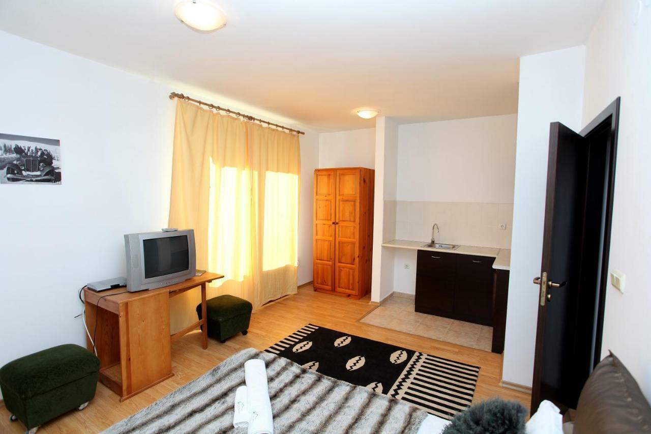 Snow Pearl Residence & Free Spa Банско Экстерьер фото
